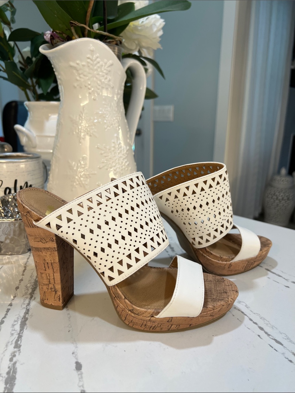 Report White Laser-Cut Cork Platform Block Mule Sandals Heel Slides size 7
